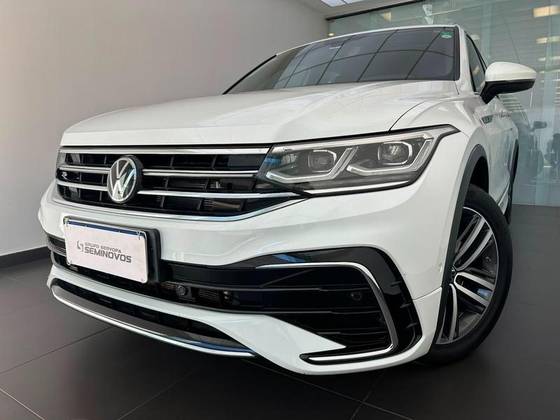 VOLKSWAGEN TIGUAN 2.0 300 TSI GASOLINA ALLSPACE R-LINE AUTOMÁTICO VOLKSWAGEN TIGUAN 2.0 300 TSI GASOLINA ALLSPACE R-LINE AUTOMÁTICO